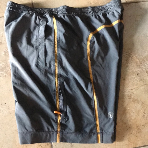lululemon athletica Other - Lululemon Athletics Man’ s Short size L